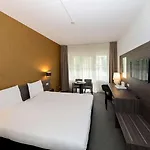 Szálloda Golden Tulip Ampt 4*