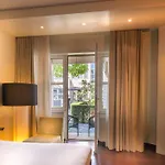 Golden Tulip Ampt 4*