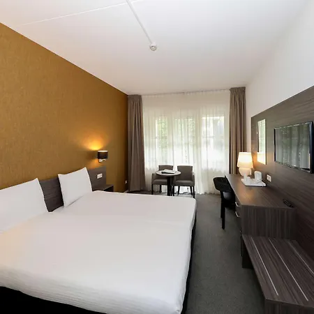 Szálloda Golden Tulip Ampt 4*