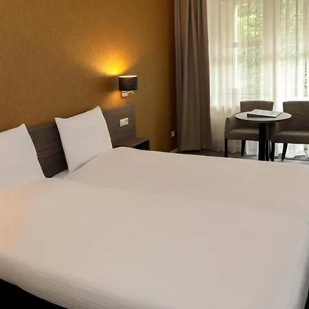Golden Tulip Ampt Hotel