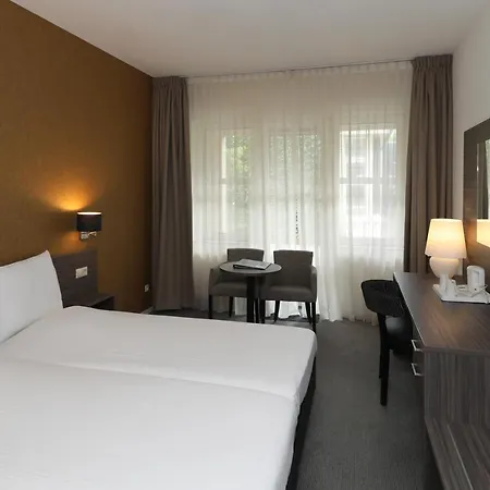 Szálloda Golden Tulip Ampt Nijkerk