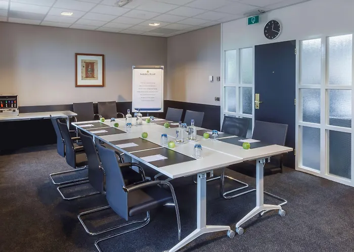 호텔 Golden Tulip Ampt