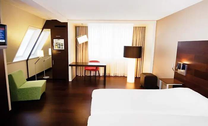 Golden Tulip Ampt 4* 네이케르크